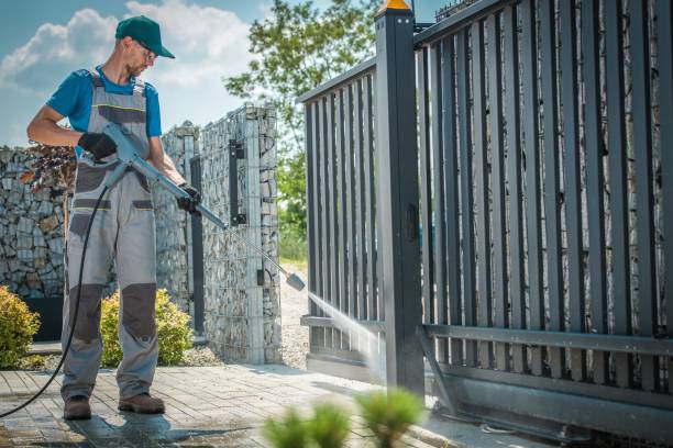 Animal Enclosure Cleaning in Gibsonia, PA